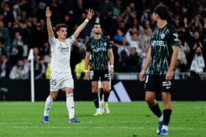 Descarrilamiento en Sinaloa y reforma electoral marcan agenda nacional