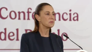 Sheinbaum anuncia Plan B electoral con recortes a congresos locales y municipios