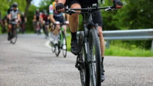 Colectivos de búsqueda realizan cascarita en Reforma por desaparecidos