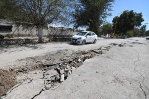 Tormentas y granizo movilizan a más de 200 elementos en Torreón y Lerdo; vecinos de colonia Roma consideran vender sus casas