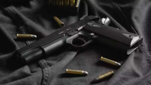Fiscalía de Michoacán investiga origen de arma hechiza usada en doble feminicidio en Lázaro Cárdenas