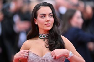 Georgina Rodríguez responde a críticas sobre su cuerpo: ‘La felicidad no tiene una talla’